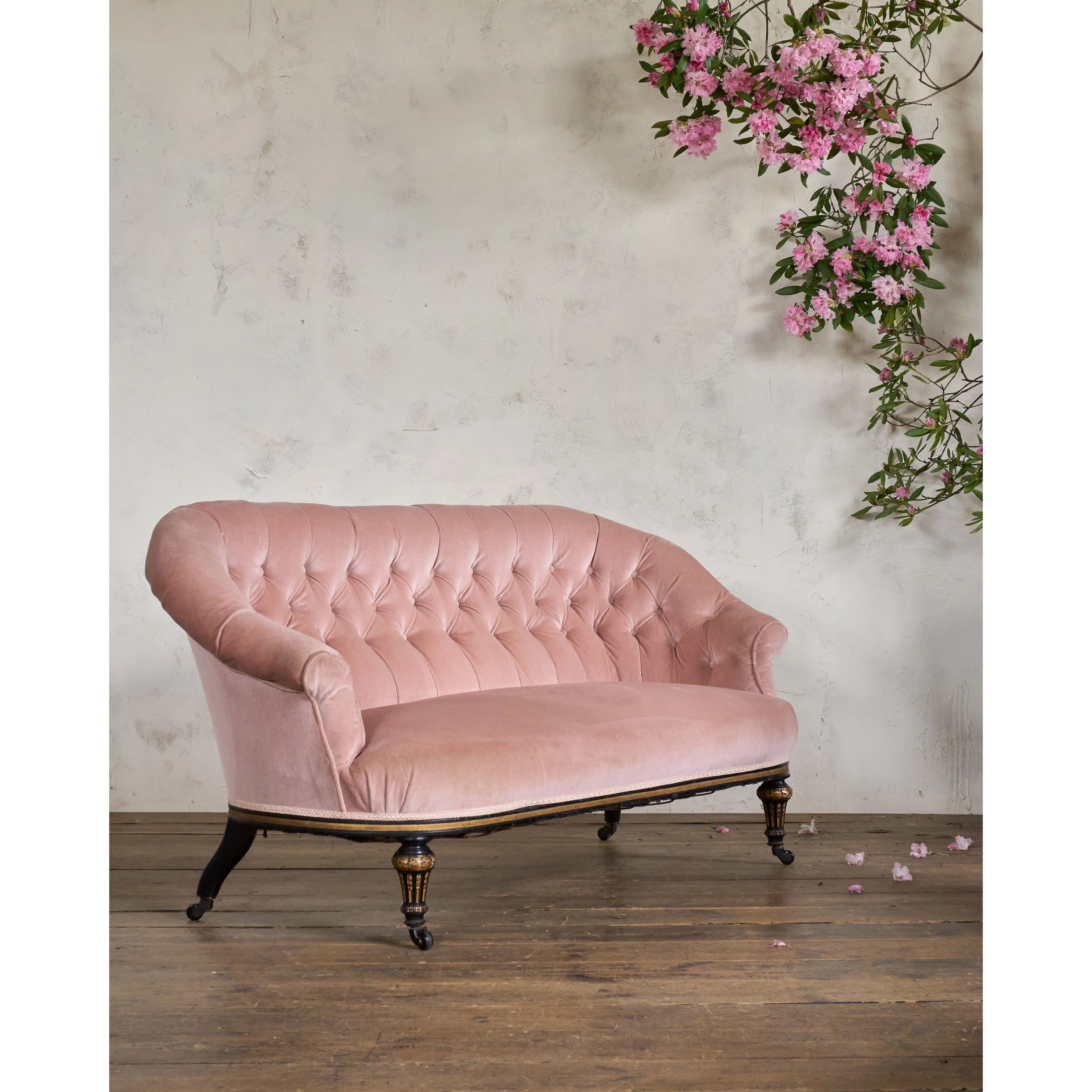 A Good Quality Aesthetic Movement Sofa - Pink Velvet