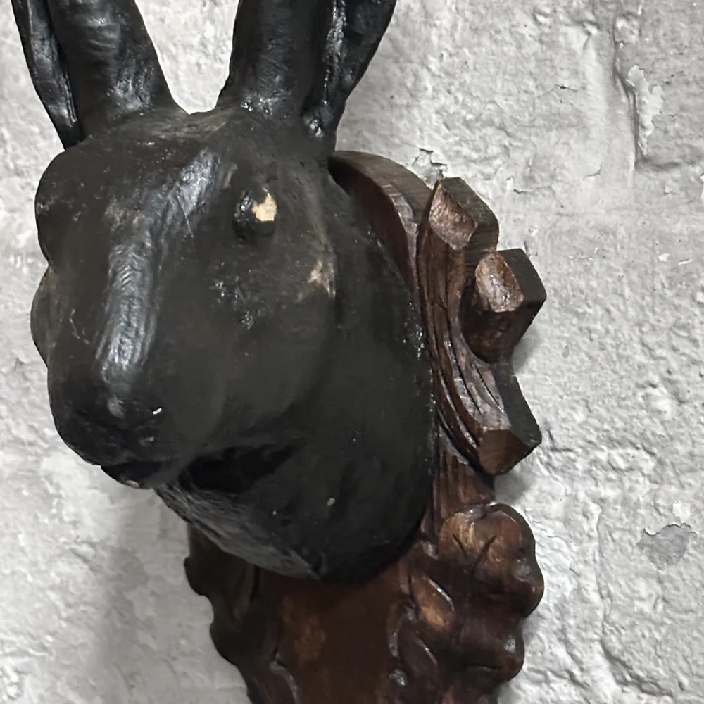 Black Forest Carved Rabbit Head (B52)