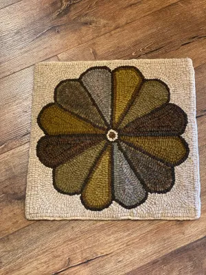 Hooked Rug Window R264