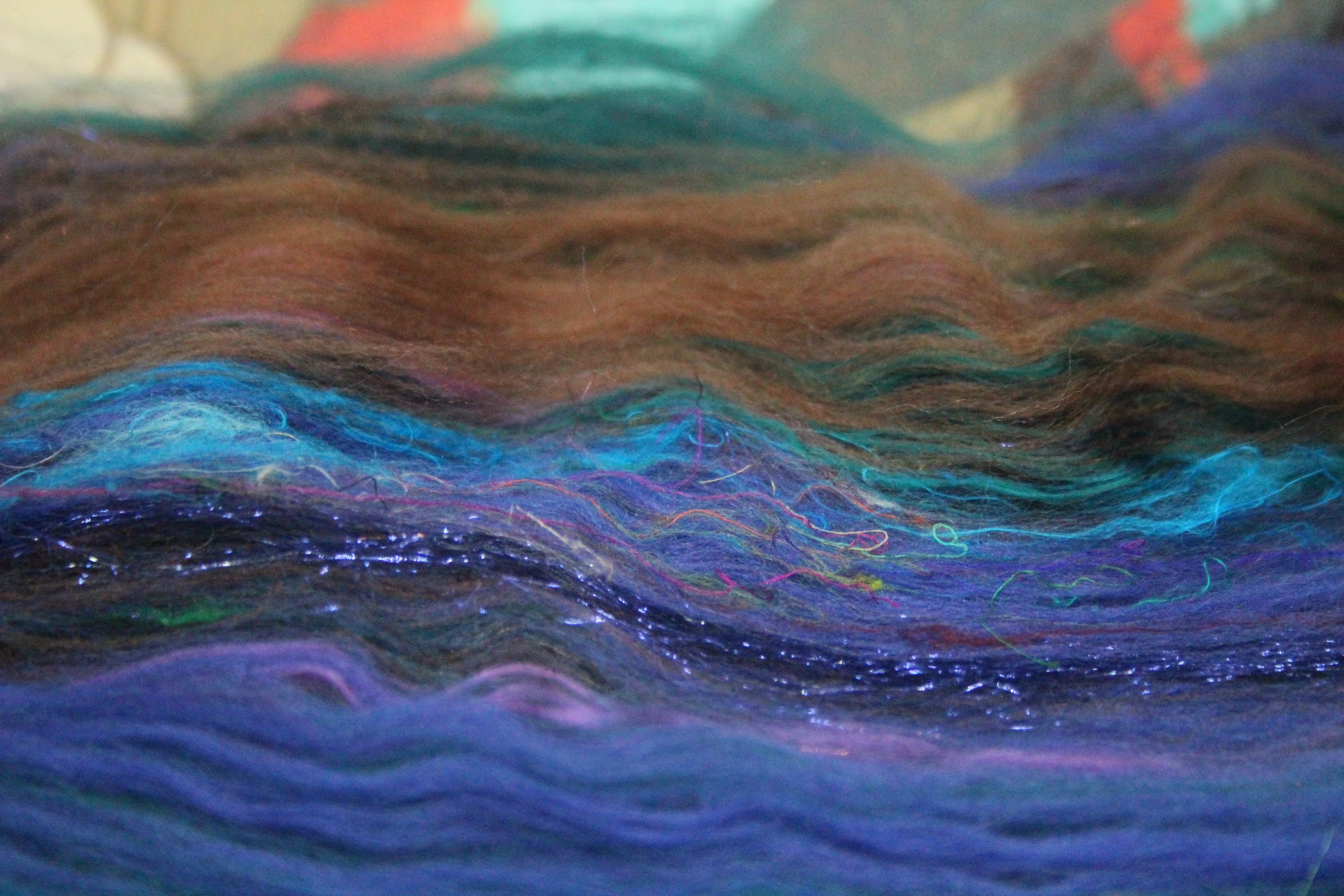 Merino Art Batt  - Black Brown Ultra-violet Green - 83 grams 2.9 oz - Wool for felting, spinning and weaving