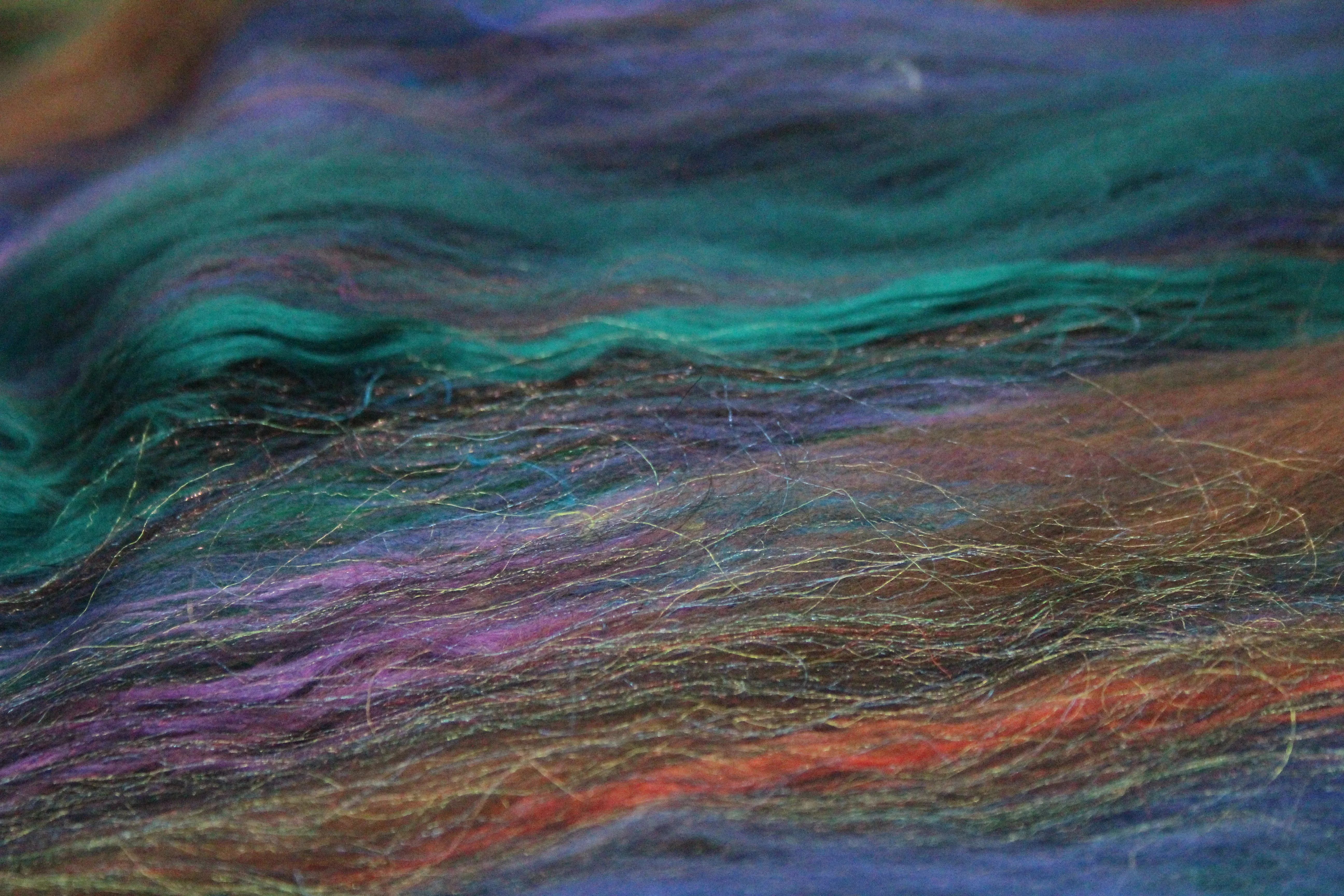 Merino Art Batt  - Black Brown Ultra-violet Green - 83 grams 2.9 oz - Wool for felting, spinning and weaving