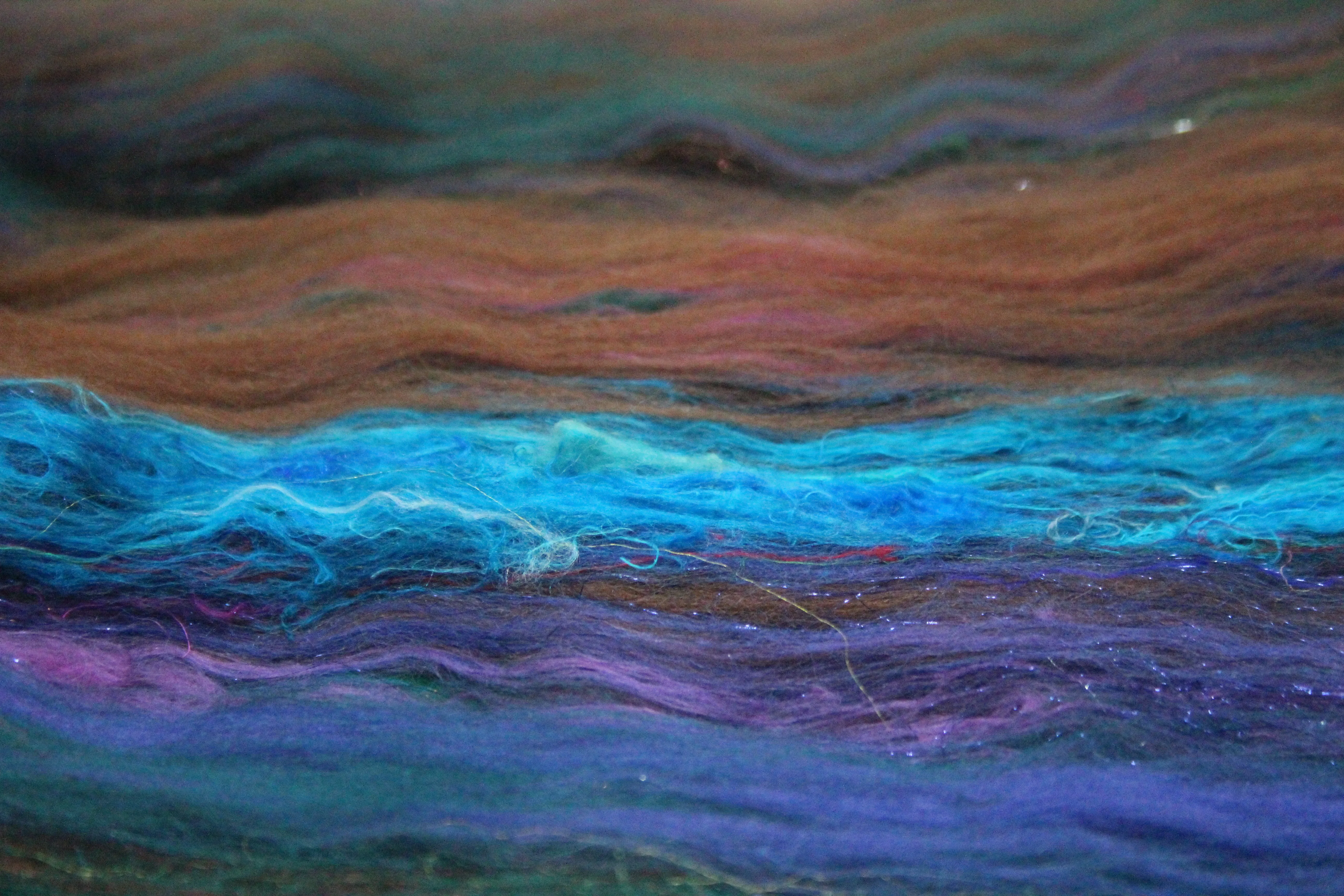Merino Art Batt  - Black Brown Ultra-violet Green - 83 grams 2.9 oz - Wool for felting, spinning and weaving