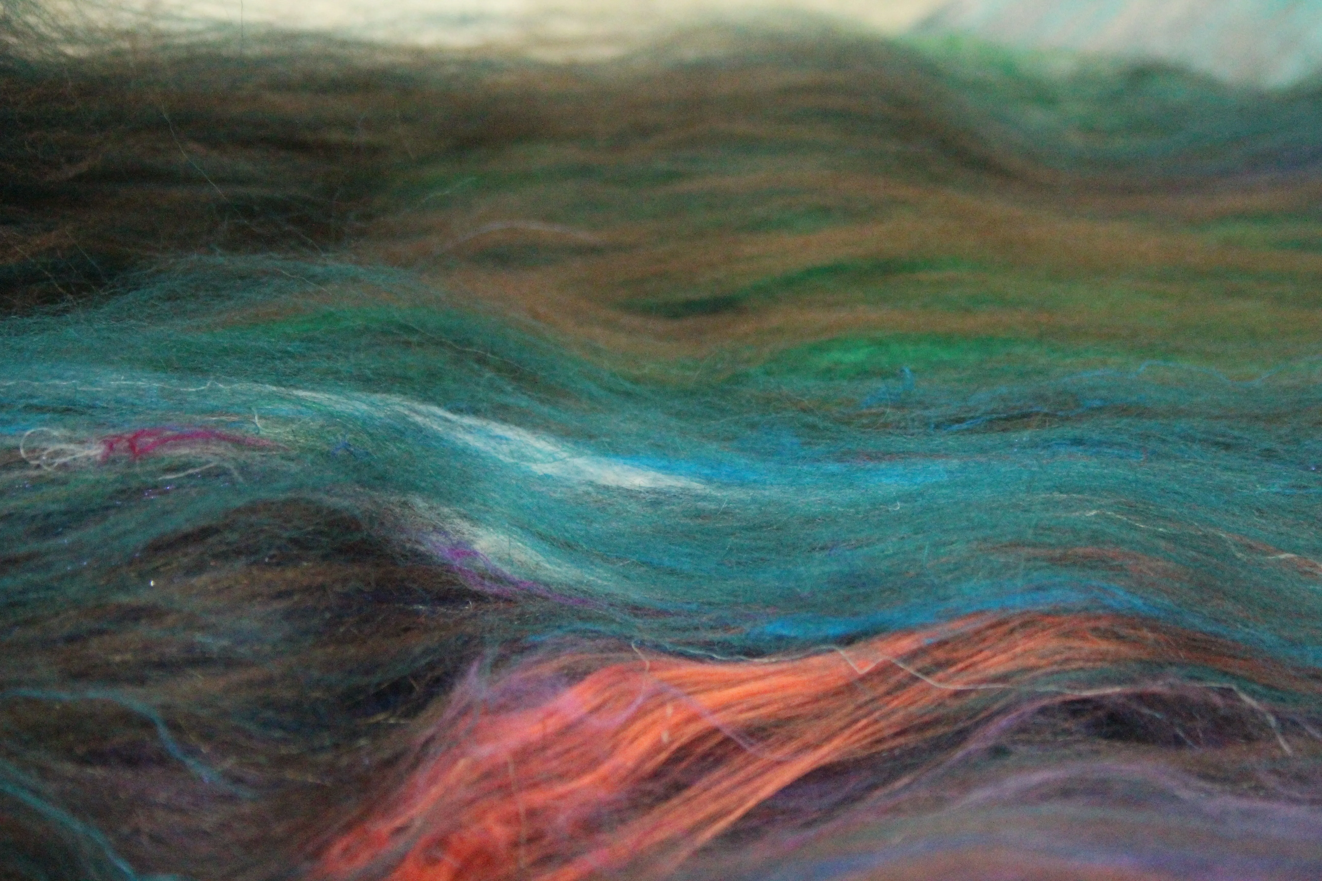 Merino Art Batt  - Black Brown Ultra-violet Green - 83 grams 2.9 oz - Wool for felting, spinning and weaving