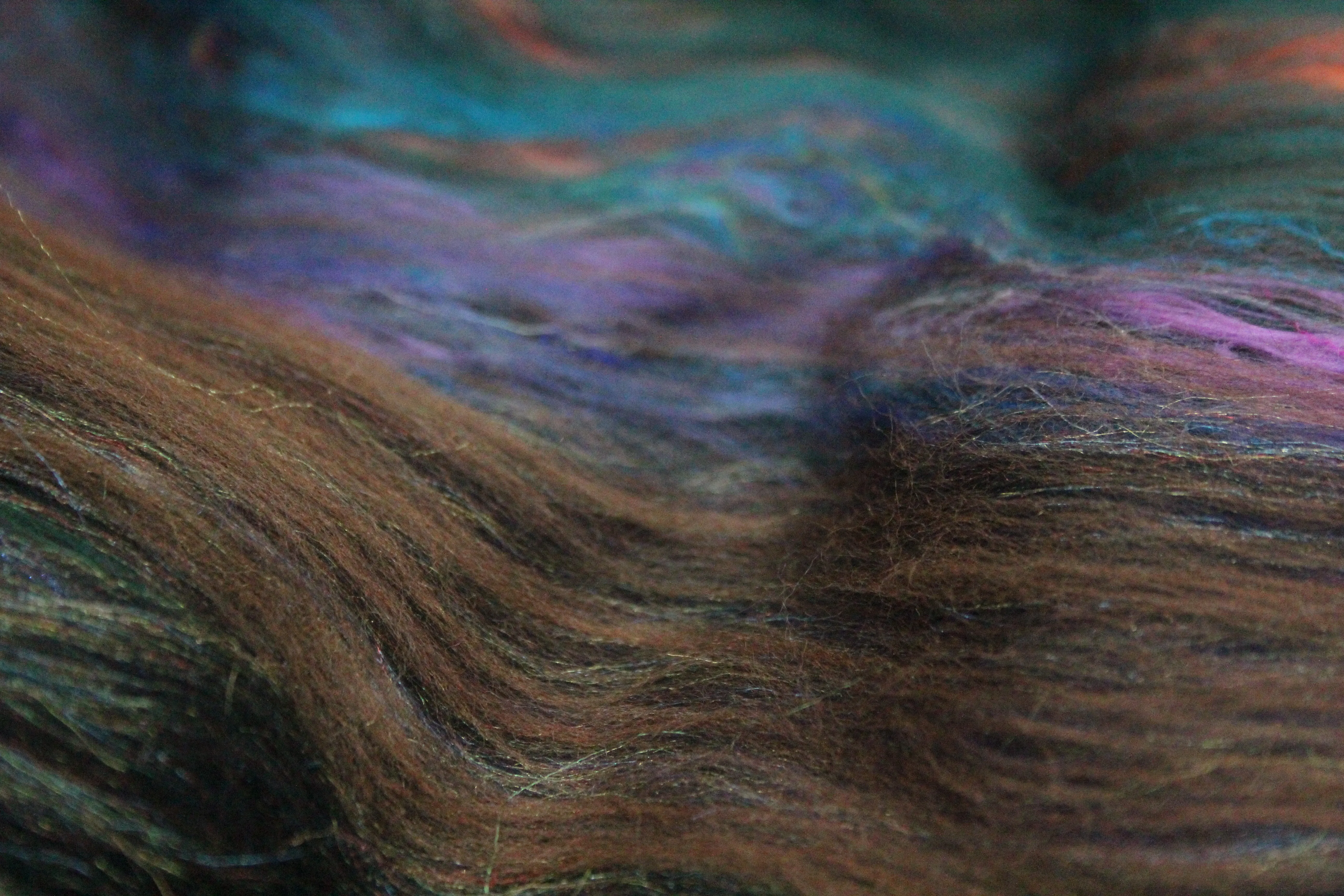 Merino Art Batt  - Black Brown Ultra-violet Green - 83 grams 2.9 oz - Wool for felting, spinning and weaving