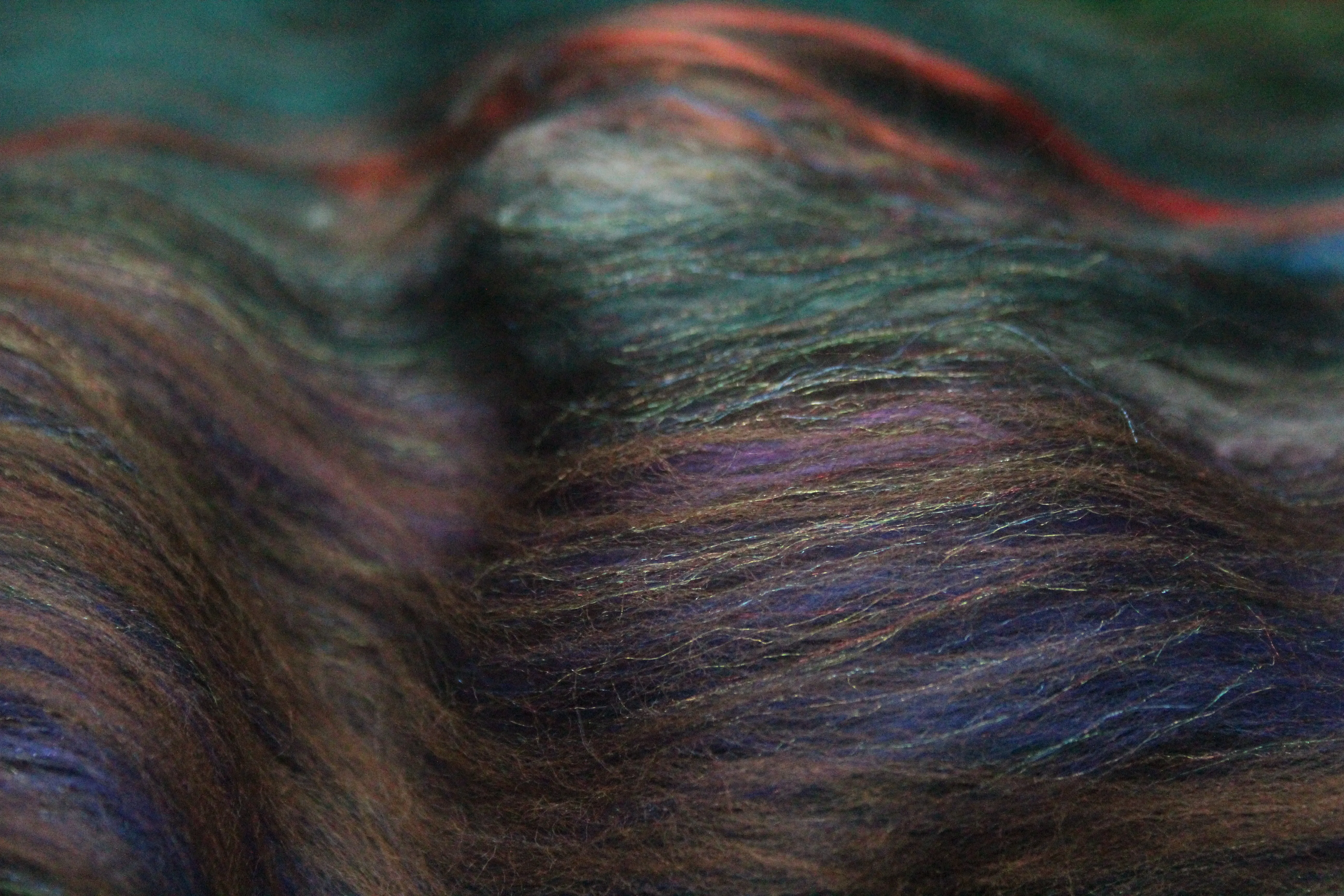 Merino Art Batt  - Black Brown Ultra-violet Green - 83 grams 2.9 oz - Wool for felting, spinning and weaving