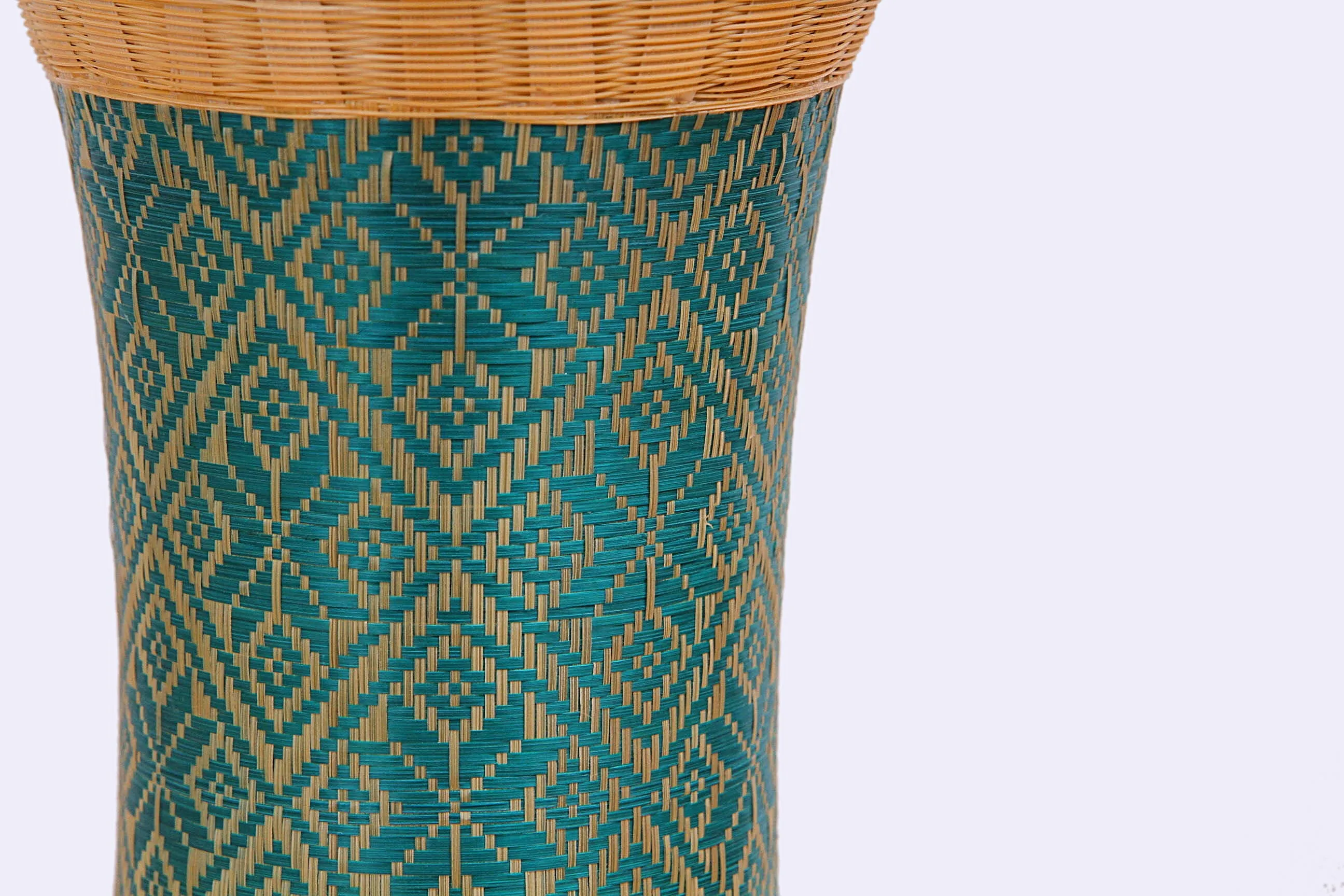 Moot Jak Sarn - Bamboo wicker vase ceramic (Green)