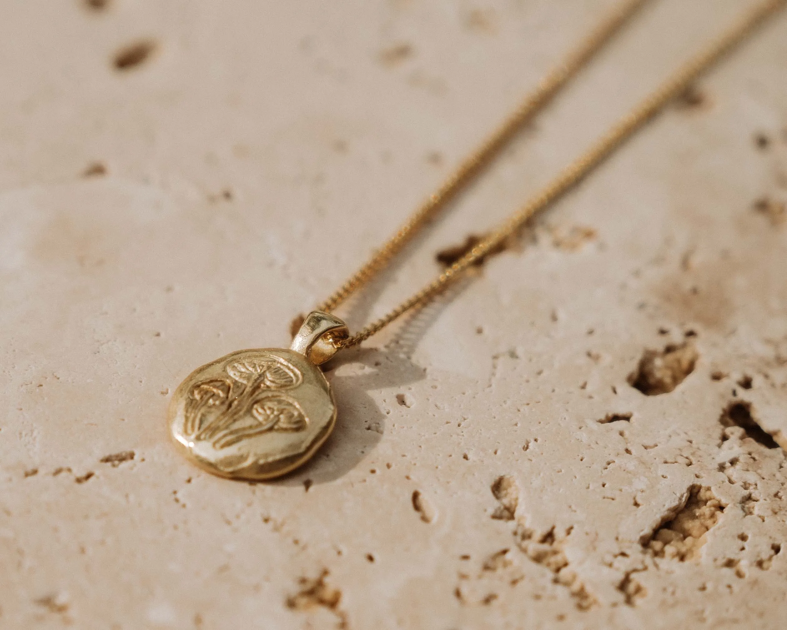 Mushroom Necklace Gold
