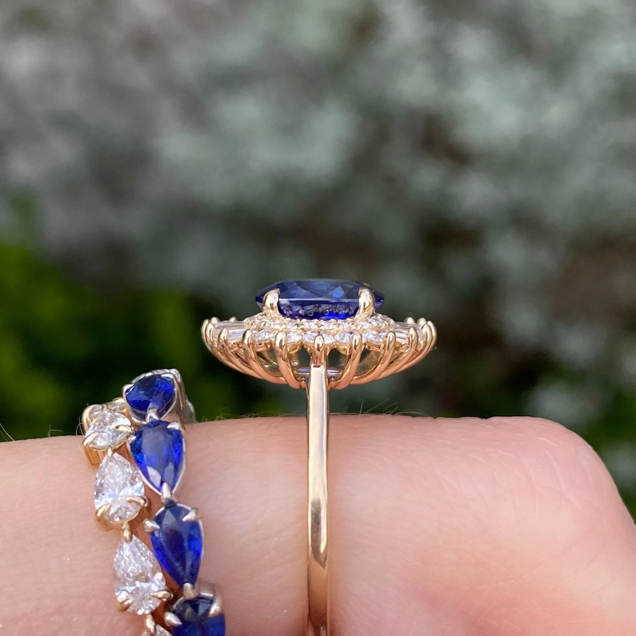 Oval Cut Sapphire with Sunburst Halo