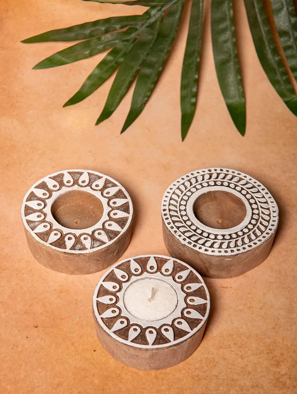 Wooden Engraved Tealight Holders (Set of 3) - Medium. Round Shaped